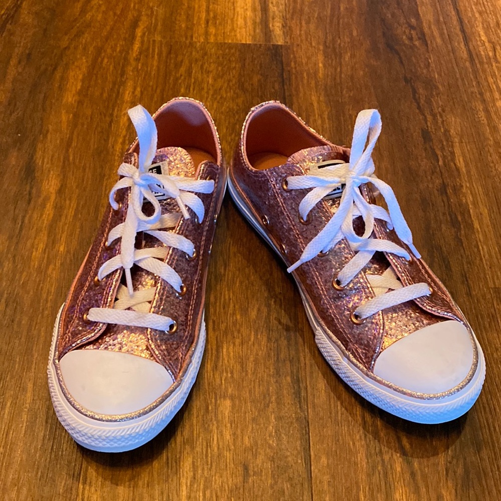 Girls rose gold Converse